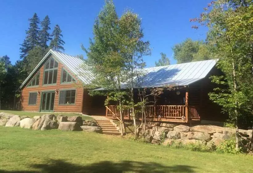 Lake Parlin Lodge & Cabins