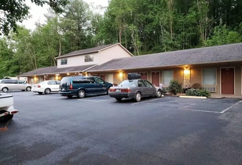 Motelli Chatuge Mountain Inn