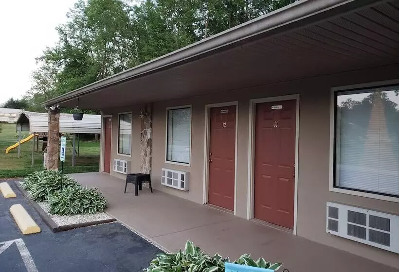 Motelli Chatuge Mountain Inn