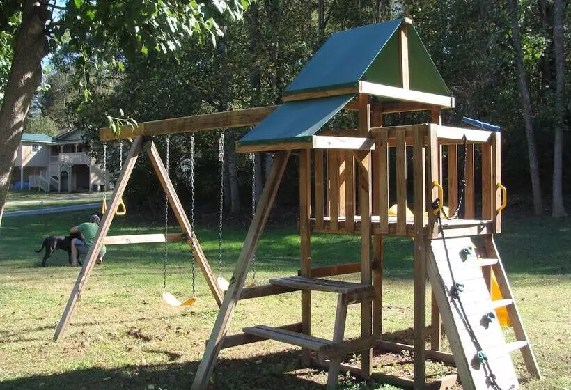 Motelli Chatuge Mountain Inn