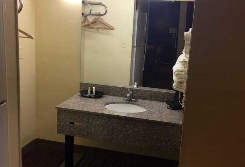 Мотель Economy Inn