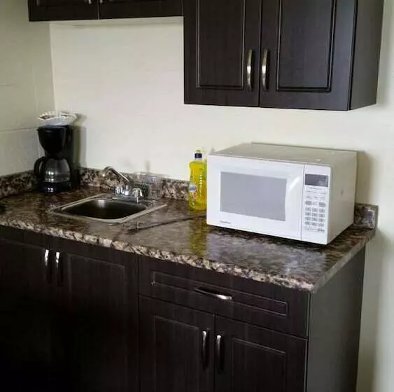 Motelli Side Trax Inn