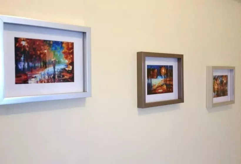 Motelli Side Trax Inn