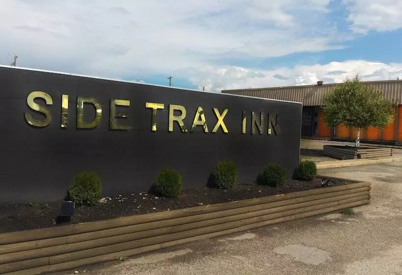 Motelli Side Trax Inn