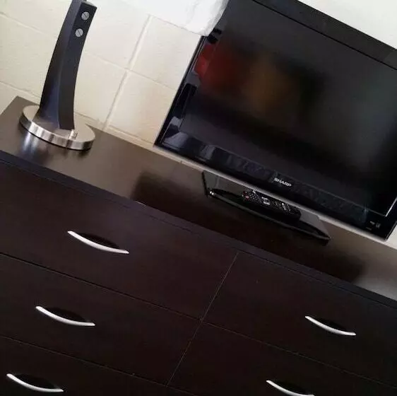 Motelli Side Trax Inn