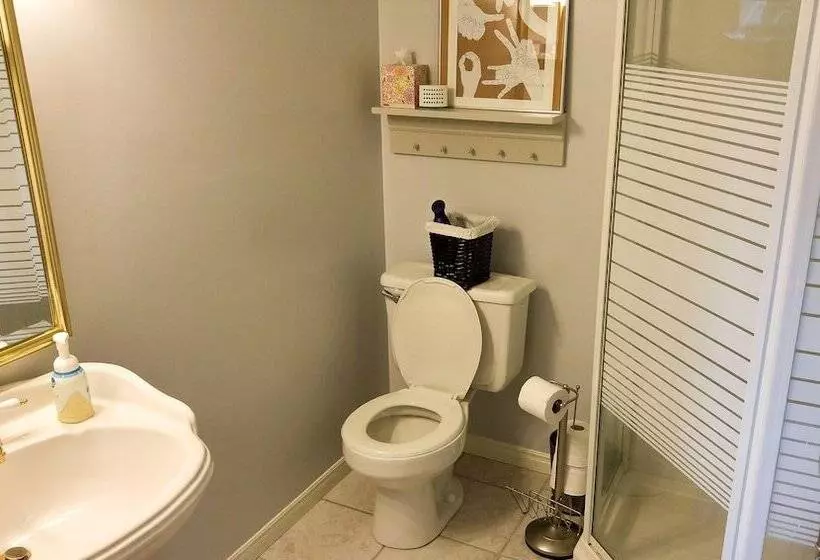 Opus 74 Bed & Breakfast