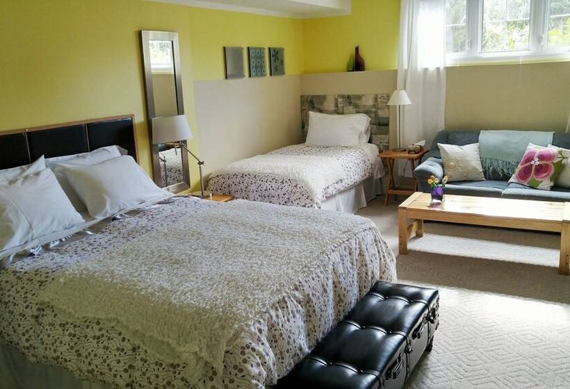 Opus 74 Bed & Breakfast