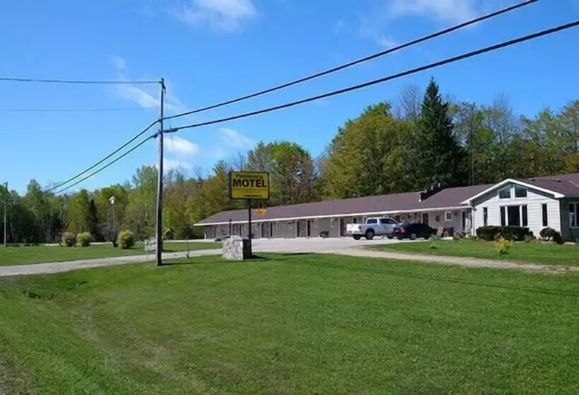 Peninsula Motel
