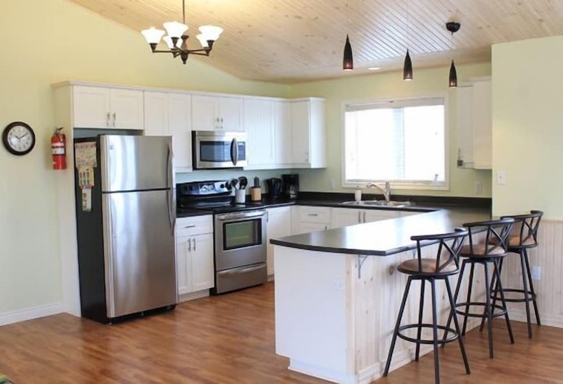 Majatalo A Shore Thing