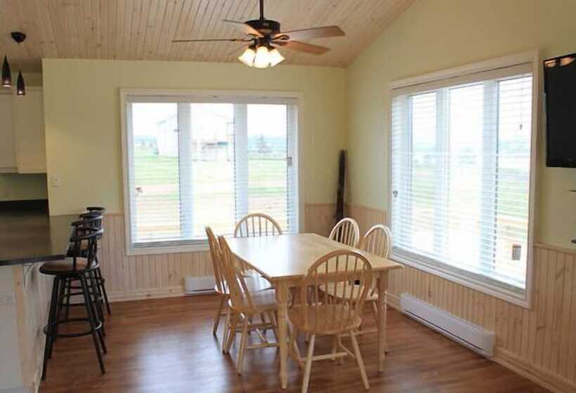 Majatalo A Shore Thing