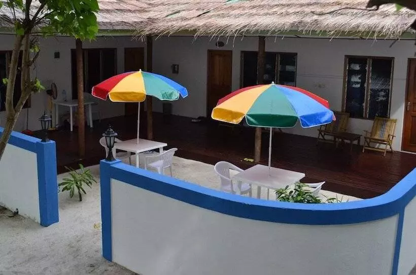 پانسیون Fulidhoo Laperla Guesthouse