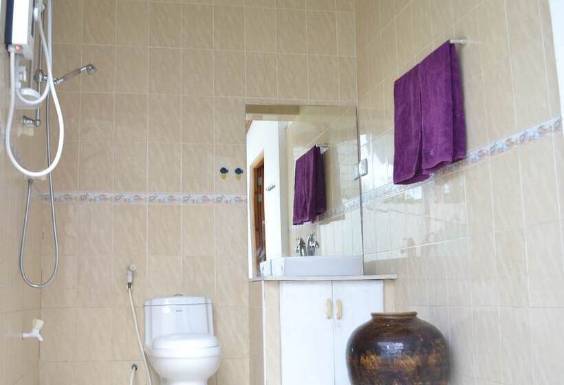 پانسیون Fulidhoo Laperla Guesthouse