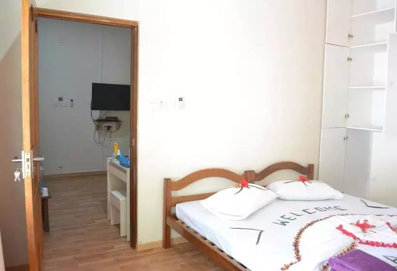 پانسیون Fulidhoo Laperla Guesthouse