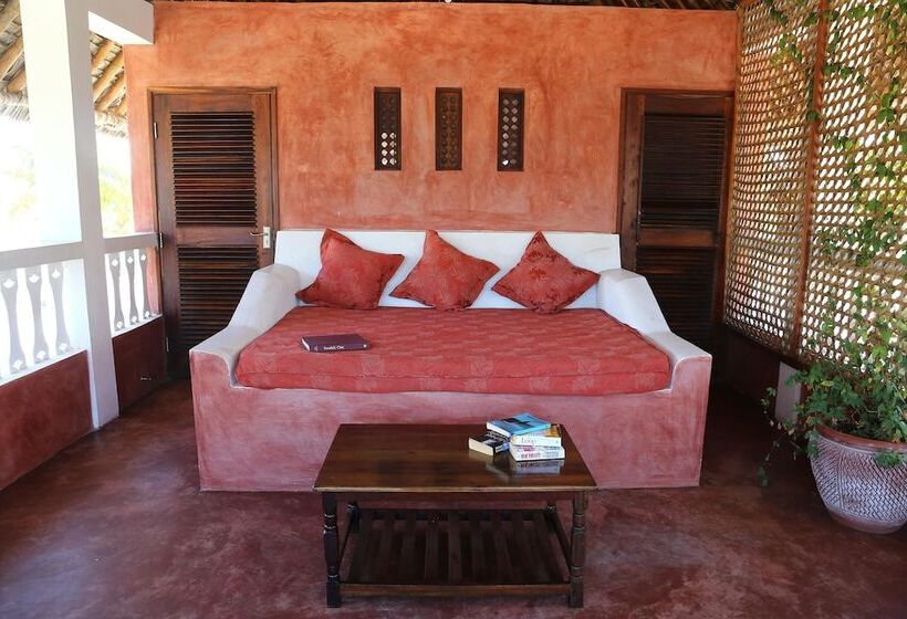 Pension Kijongo Bay Beach Resort