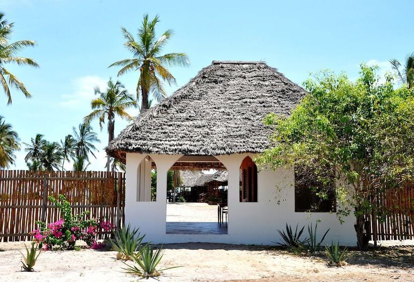 Pension Kijongo Bay Beach Resort