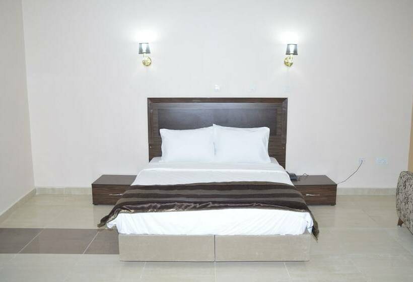 Residency Hotel Leophine House