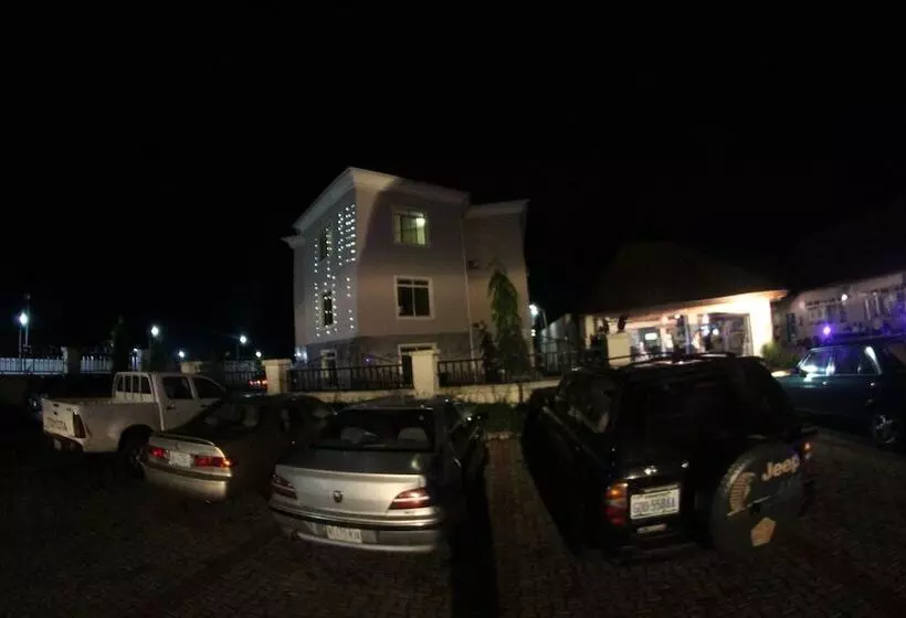 Residency Hotel Leophine House