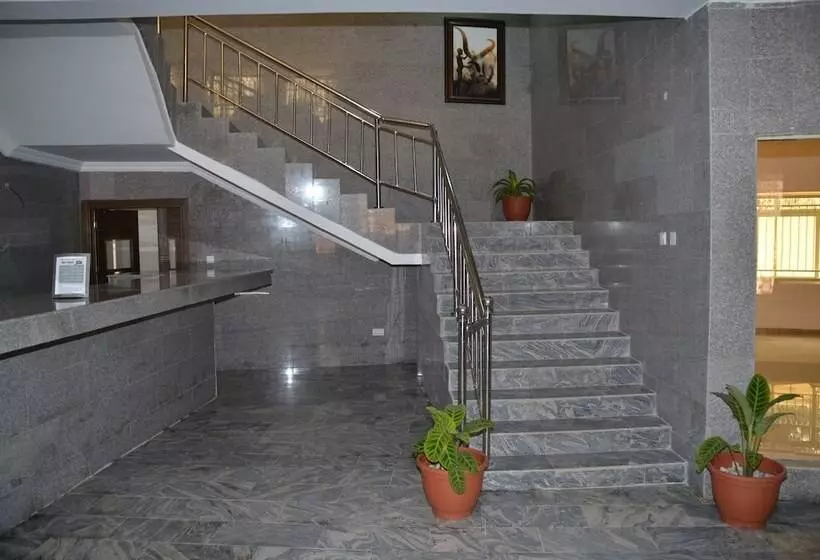 Residency Hotel Leophine House