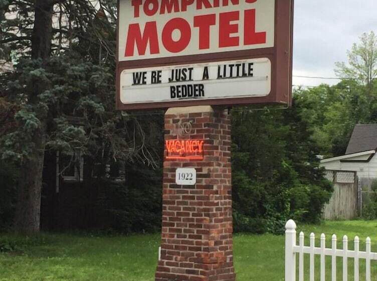 Tompkin S Motel