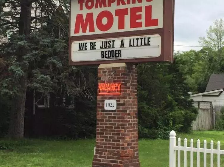 Tompkin S Motel