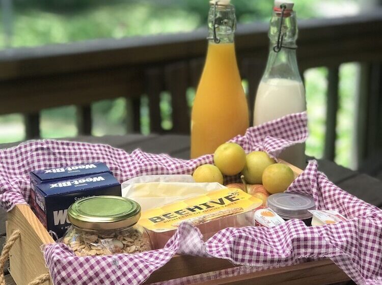 Vineyard Cottages   Kumeu