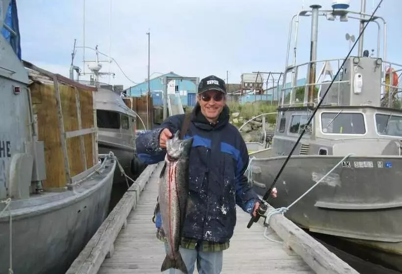 Whispering Winds Retreat B&b