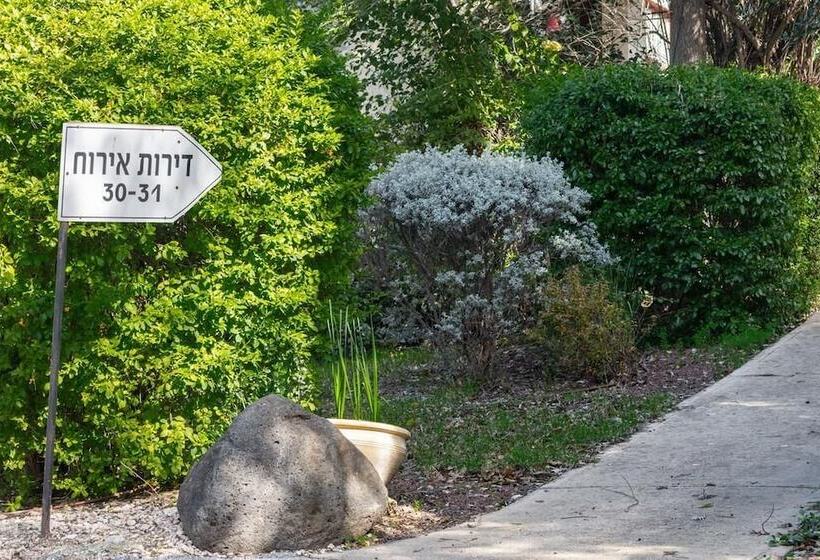 Bakfar Country Lodging