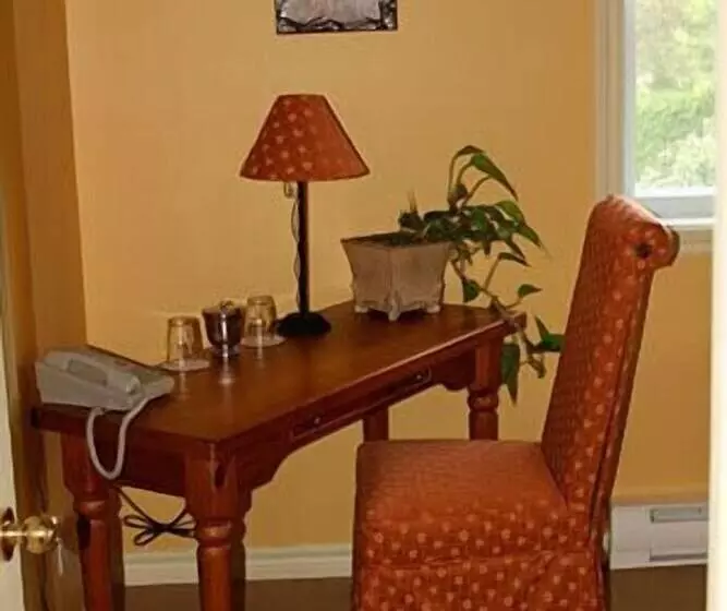 Aamiaismajoitus (B&B) Gite De Par Chez Nous