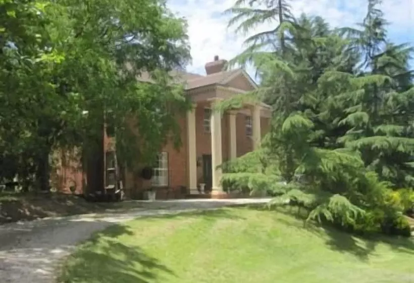 Aamiaismajoitus (B&B) Manor Estate