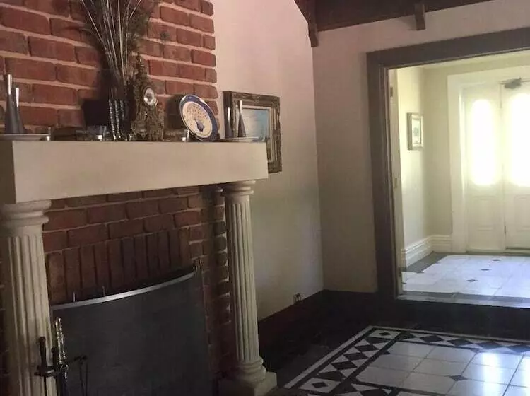 Aamiaismajoitus (B&B) Manor Estate