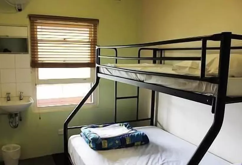 Central Backpackers   Hostel