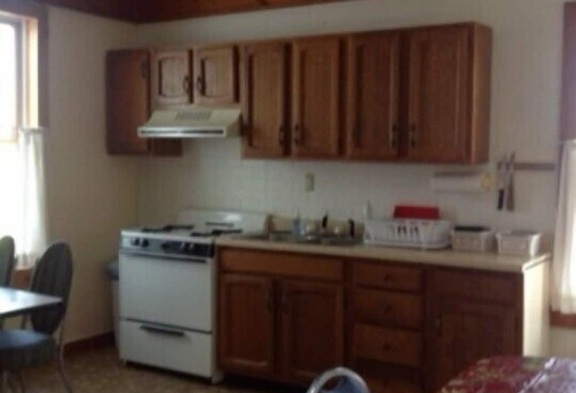 Hi Tibbetts Point Lighthouse Hostel