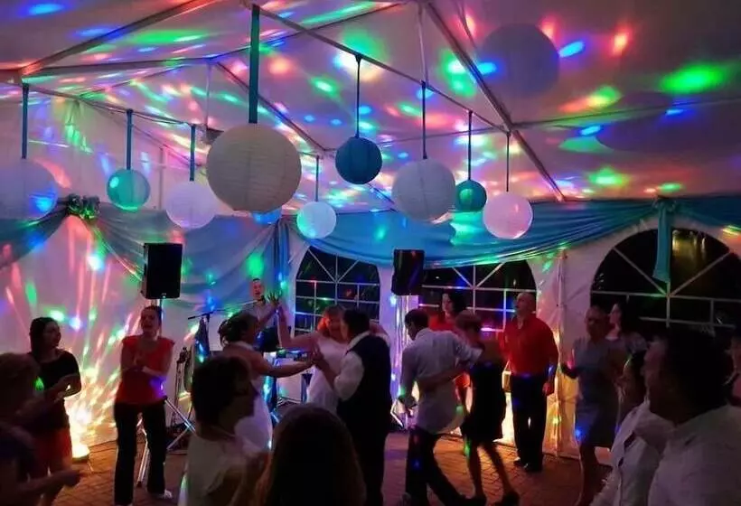 Hostelli Aranyhordó Panzió étterem és Pizzéria