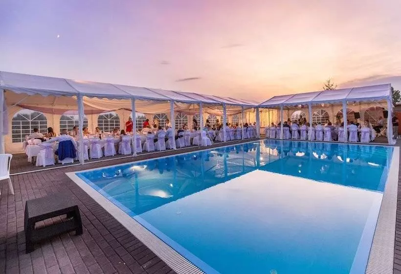 Hostelli Aranyhordó Panzió étterem és Pizzéria