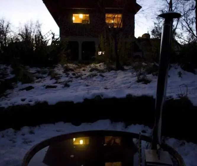 Hotel Ama Lodge