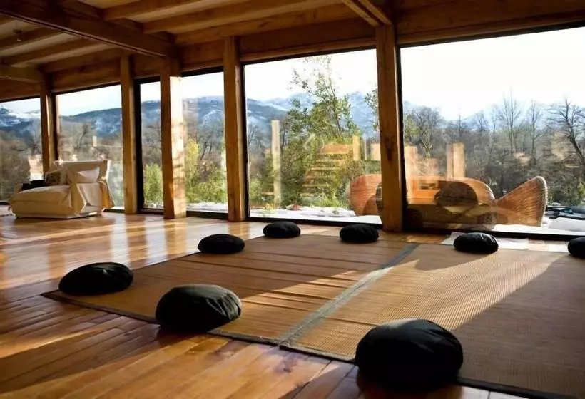 Hotel Ama Lodge