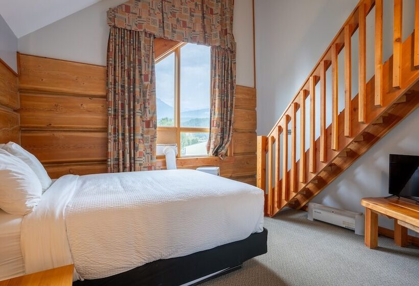 호텔 Basecamp Lodge Golden