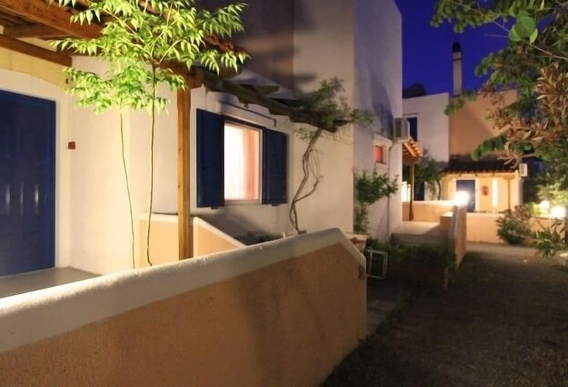 Отель Katerina S Bungalows