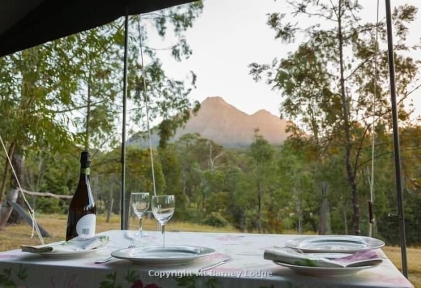 ホテル Mt Barney Lodge Country Retreat