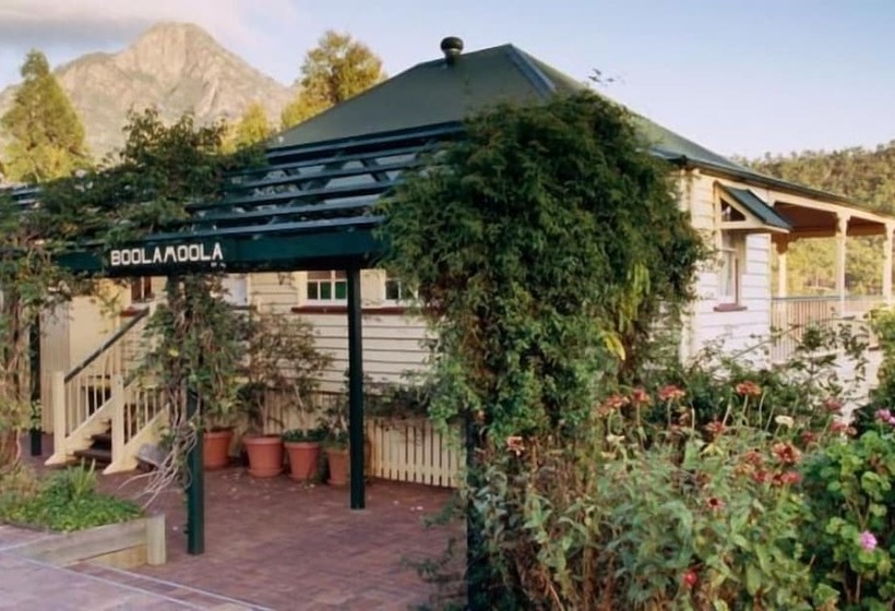 ホテル Mt Barney Lodge Country Retreat