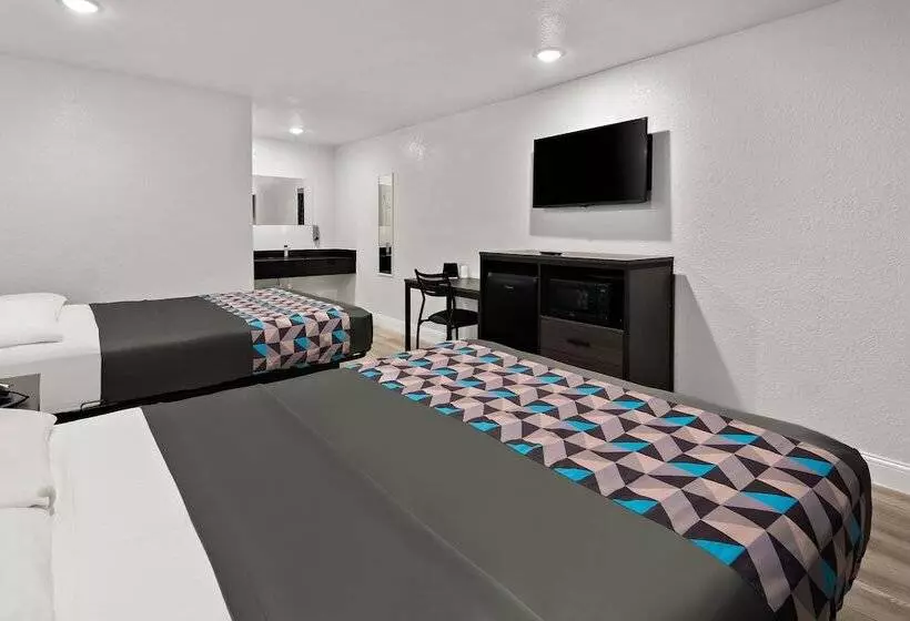 ホテル Rodeway Inn