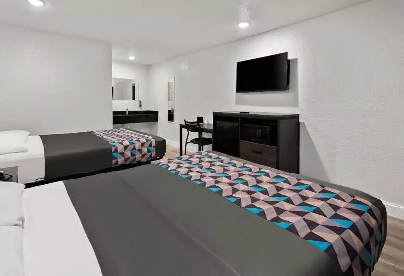 ホテル Rodeway Inn