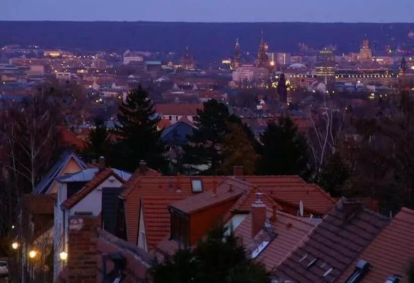 Hotelli Spa Resort Landlust Dresden