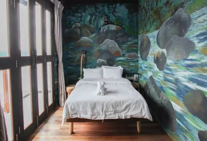 ホテル The Happy 8 Retreat @ Kuala Sepetang