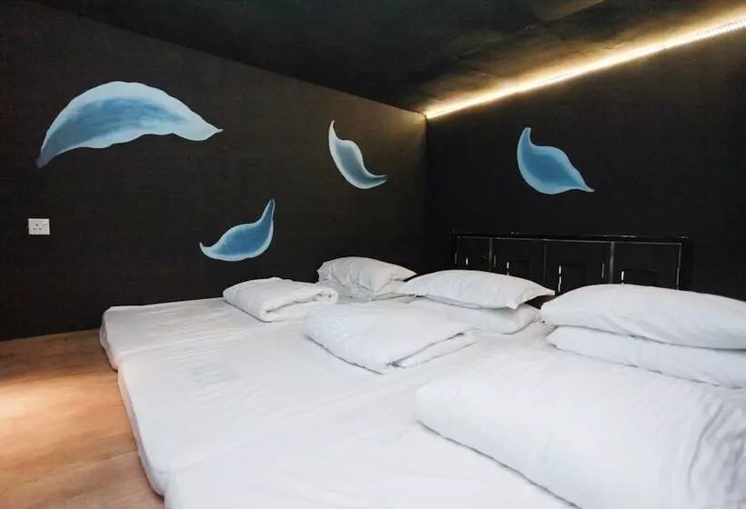 ホテル The Happy 8 Retreat @ Kuala Sepetang