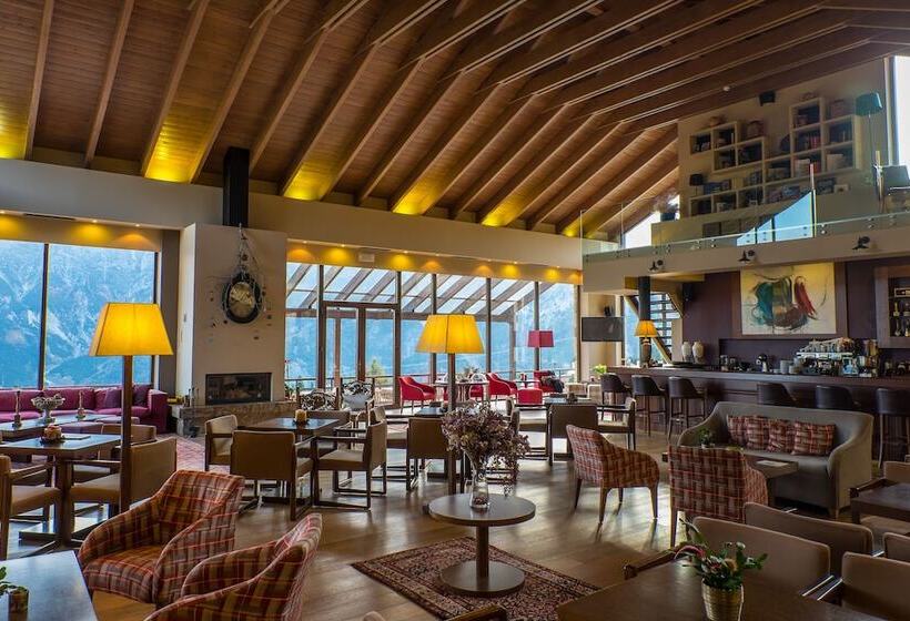 Orizontes Tzoumerkon Hotel Resort