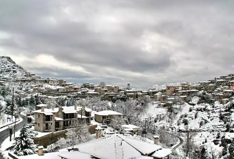 Majatalo En Dimitsani Guest House