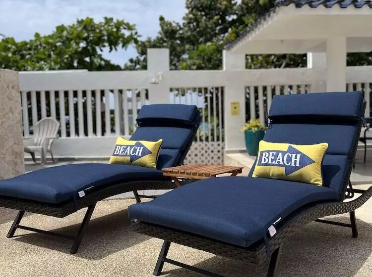 پانسیون The Beach Guesthouse