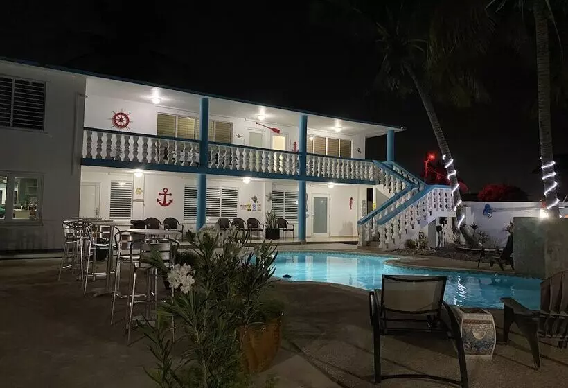 پانسیون The Beach Guesthouse