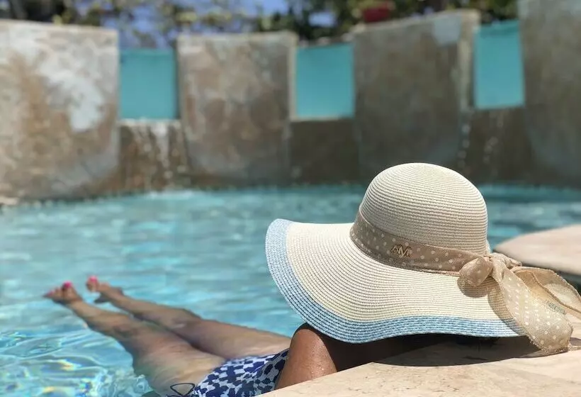 پانسیون The Beach Guesthouse